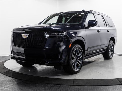 Used 2022 Cadillac Escalade Sport Platinum w/ Heavy-Duty Trailer Package image 3