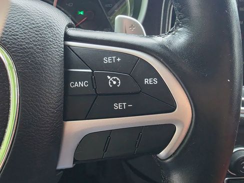 Used 2016 Dodge Charger R/T w/ Plus Group RWD image 17