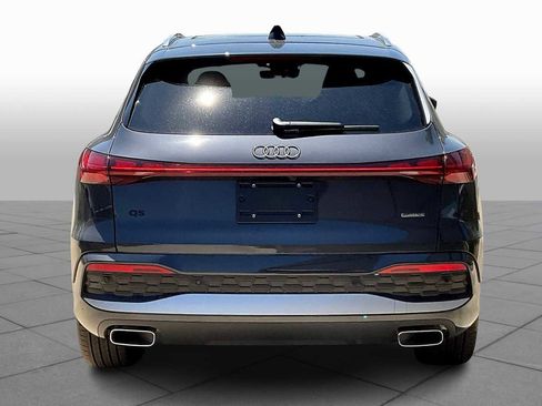 New 2025 Audi Q5 Prestige image 4