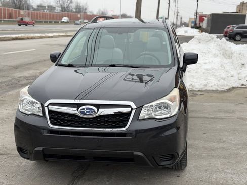 Used 2014 Subaru Forester 2.5i Premium w/ All-Weather Package image 2