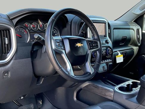 Used 2022 Chevrolet Silverado 1500 LTZ AWD/4WD image 16