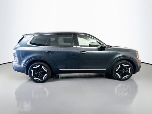 Used 2024 Kia Telluride EX AWD/4WD image 8