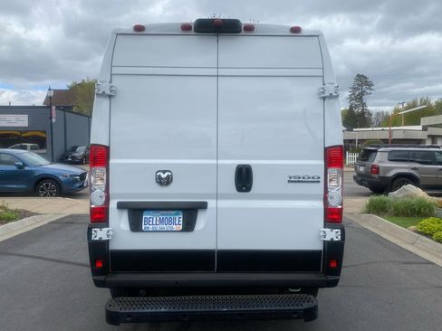 Used 2023 RAM ProMaster 1500 FWD image 4