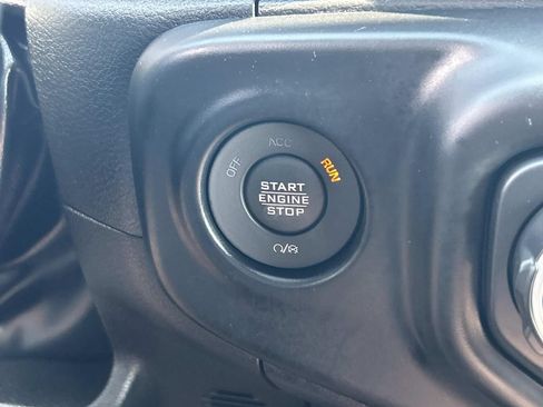 Used 2023 Jeep Wrangler Unlimited w/ Sun & Screen Package AWD/4WD image 38