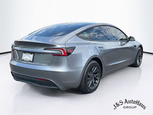 Used 2025 Tesla Model 3 Long Range AWD/4WD image 7