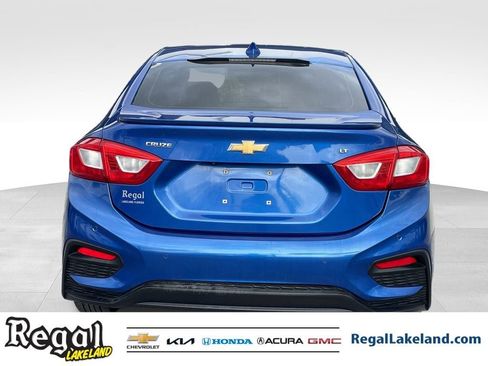 Used 2016 Chevrolet Cruze LT w/ Convenience Package image 4