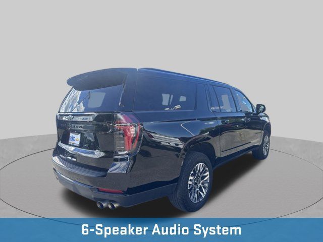Used 2025 Chevrolet Suburban Z71 AWD/4WD image 8
