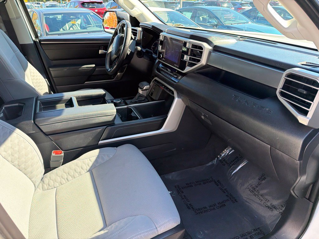 Used 2024 Toyota Tundra SR5 w/ SR5 Convenience Package AWD/4WD image 8