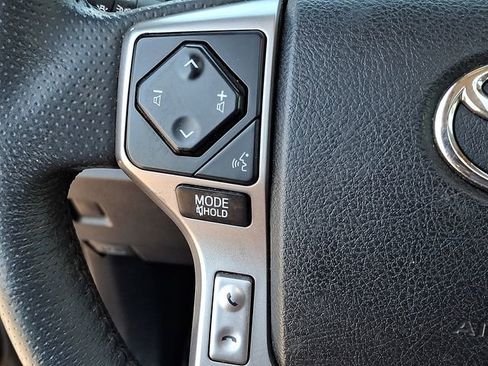 Used 2020 Toyota 4Runner Limited RWD image 18