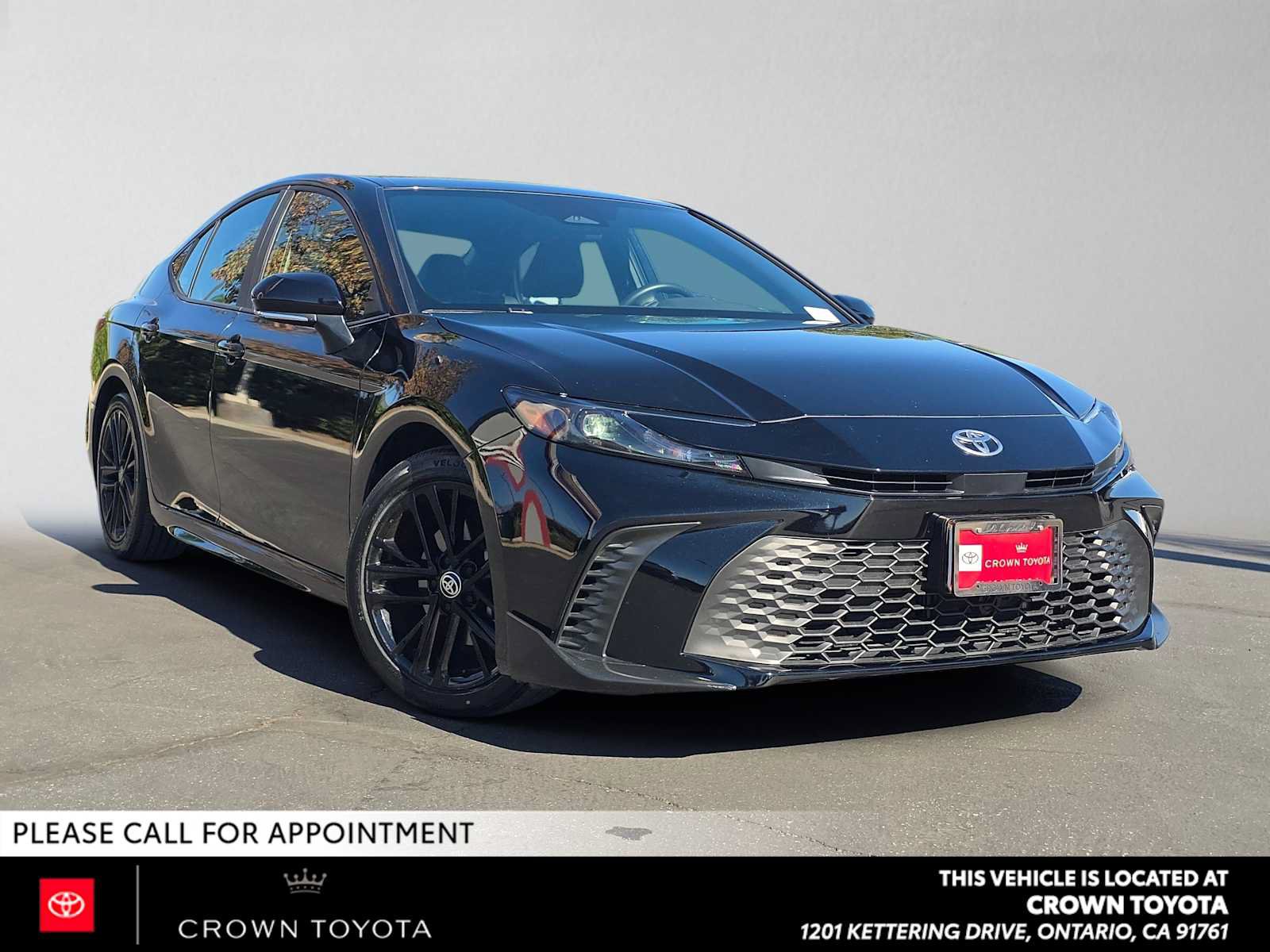 Certified 2026 Toyota Camry SE FWD image 1