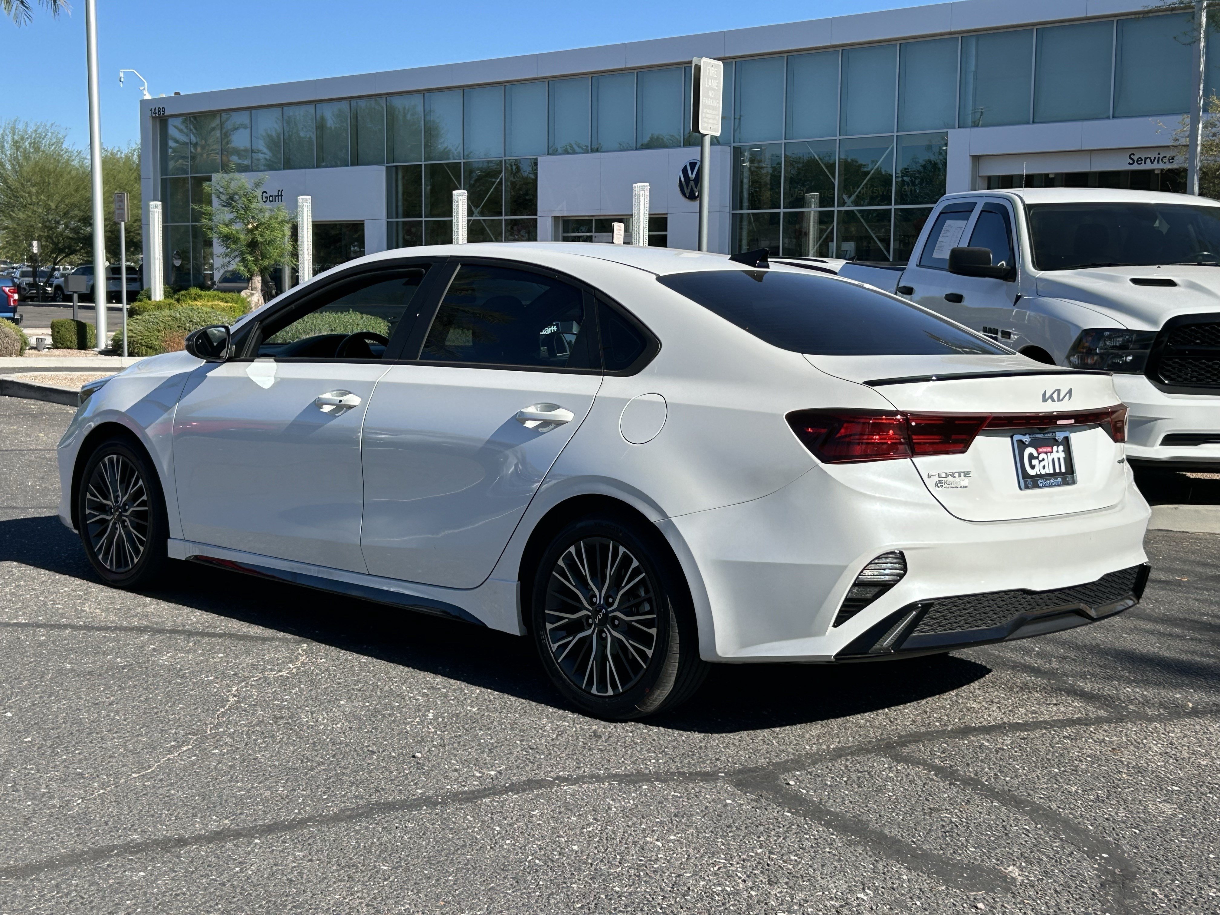 Used 2023 Kia Forte GT-Line w/ GT-Line Premium Package FWD image 2