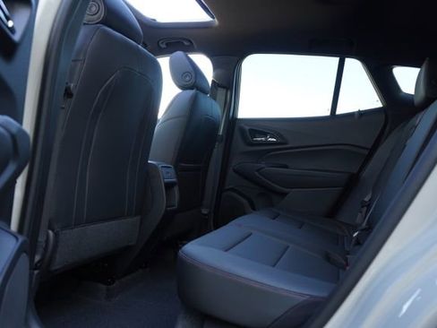 New 2026 Chevrolet Trax RS w/ Sunroof Package image 30