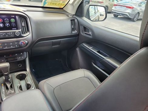 Used 2016 GMC Canyon SLE w/ All Terrain Adventure Package RWD image 14