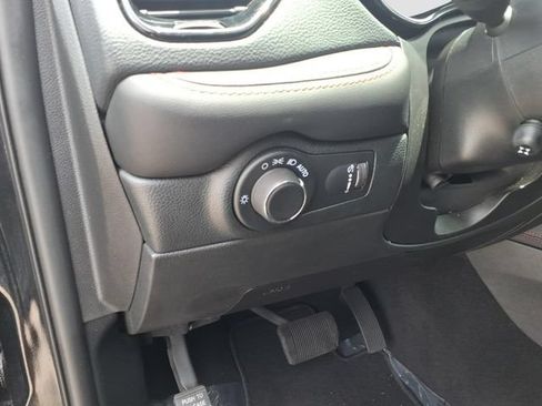 Used 2024 Dodge Durango GT AWD/4WD image 20
