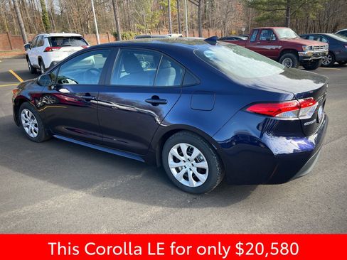 Used 2025 Toyota Corolla LE image 16