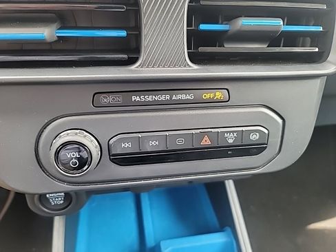 Used 2026 Ford Maverick XLT FWD image 16