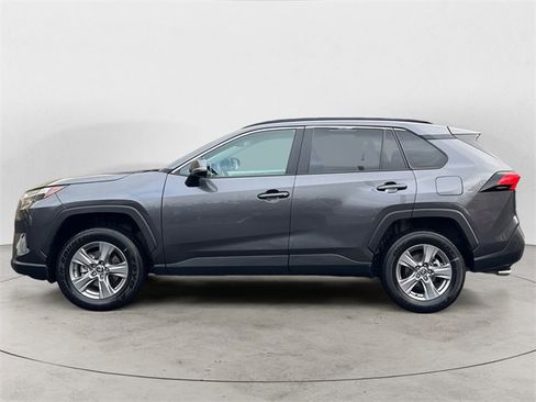 Used 2025 Toyota RAV4 XLE image 2