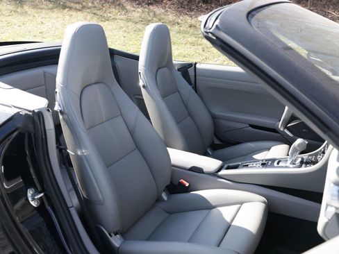 Used 2013 Porsche 911 Carrera image 10