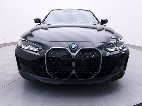Used 2023 BMW i4 eDrive35 w/ Premium Package RWD image 12