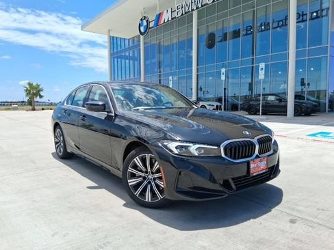 New 2026 BMW 330i Sedan w/ Convenience Package RWD image 1