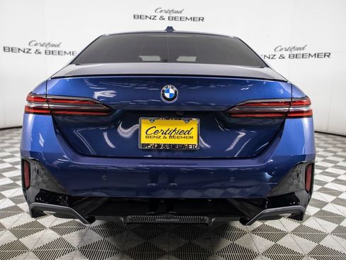 Used 2024 BMW 530i w/ M Sport Package RWD image 7