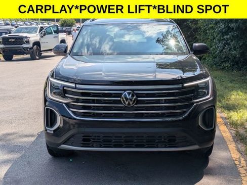 Used 2025 Volkswagen Atlas SE FWD image 6
