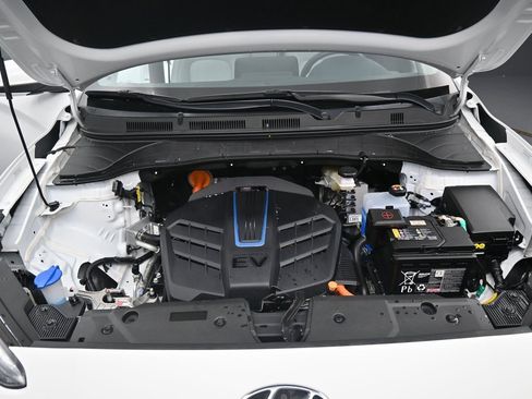 Used 2023 Hyundai Kona SEL image 43