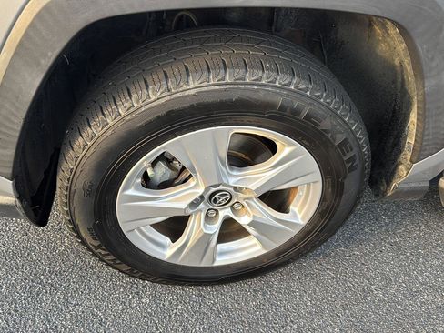Certified 2019 Toyota RAV4 XLE image 16