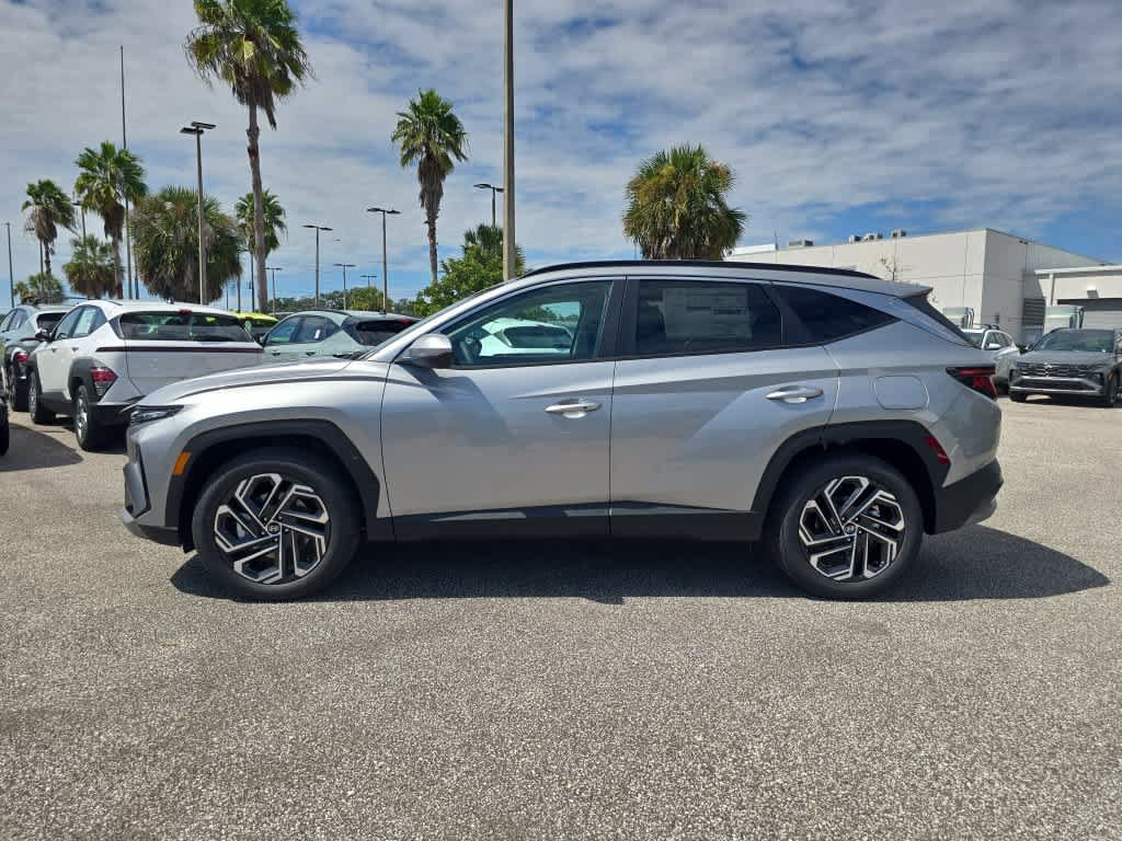 New 2026 Hyundai Tucson SEL Plus FWD image 3
