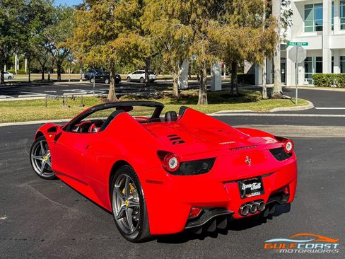 Used 2015 Ferrari 458 Spider image 55