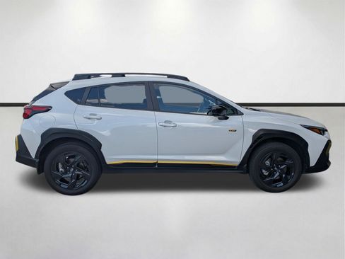 Used 2024 Subaru Crosstrek 2.5i Sport w/ Crosstrek Mirror Package AWD/4WD image 3