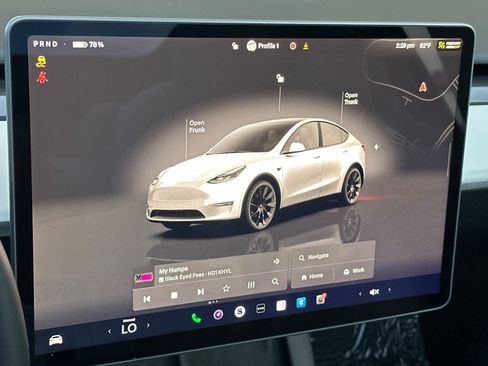 Used 2024 Tesla Model Y Long Range AWD/4WD image 20