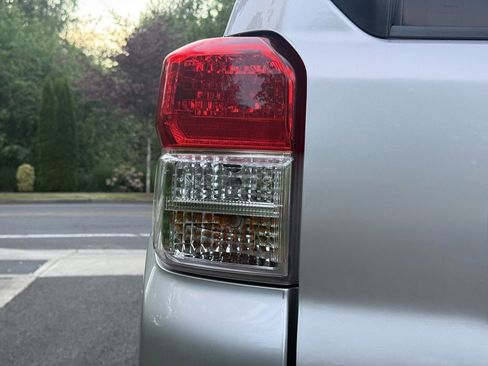 Used 2011 Toyota 4Runner Limited RWD image 34