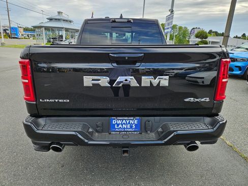 Used 2025 RAM 1500 Limited AWD/4WD image 4