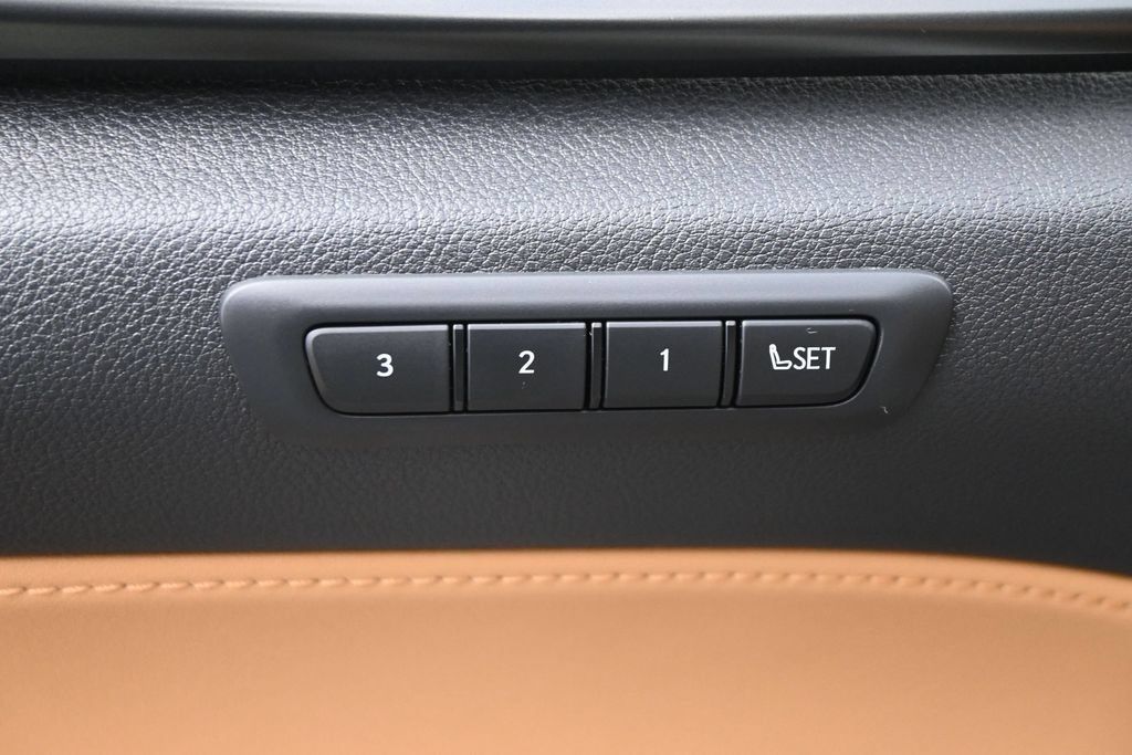 Used 2024 Lexus NX 350 AWD image 5