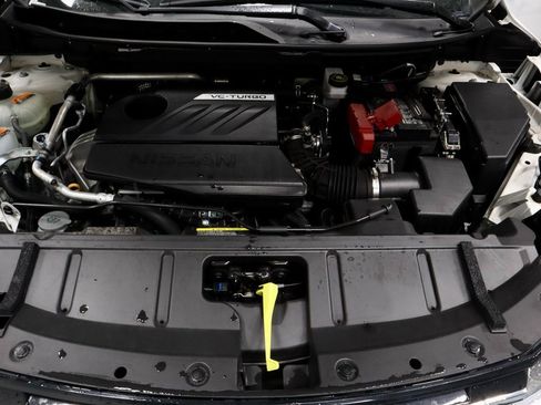Certified 2025 Nissan Rogue SV image 17