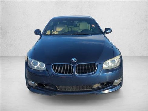 Used 2013 BMW 328i Convertible RWD image 2