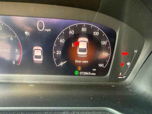 Used 2023 Honda Accord LX image 13