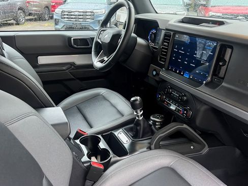 Used 2024 Ford Bronco Big Bend image 12