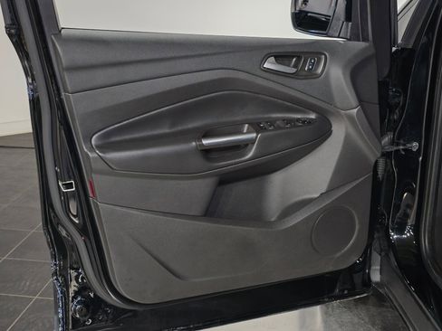 Used 2018 Ford Escape SEL image 21