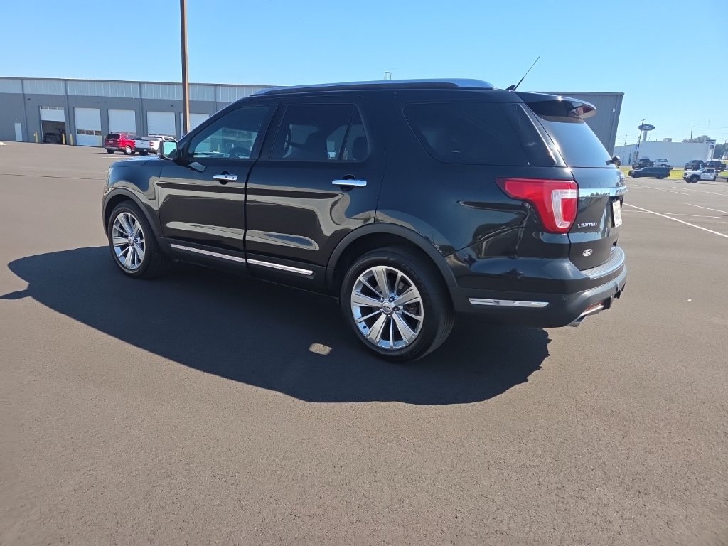 Used 2019 Ford Explorer Limited w/ Class III Trailer Tow Package FWD image 11