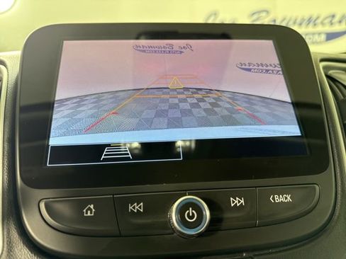 Used 2024 Chevrolet Malibu LT image 18