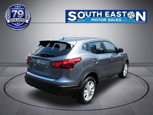 Used 2017 Nissan Rogue Sport S w/ S Appearance Package FWD image 6