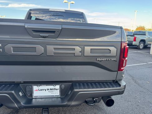 Used 2020 Ford F150 Raptor w/ Equipment Group 802A Luxury image 27