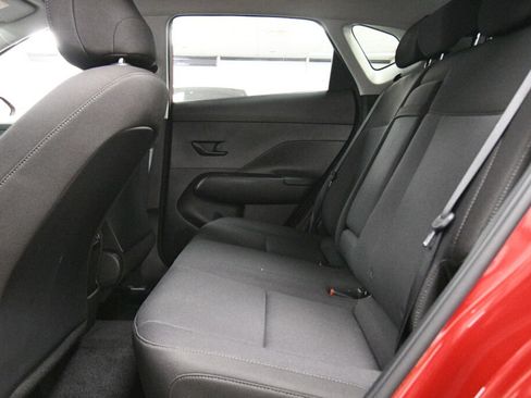 Used 2025 Hyundai Kona SEL FWD image 20