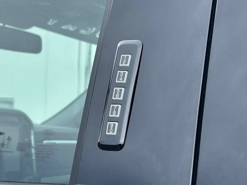 New 2026 Ford F250 Lariat w/ Black Appearance Package AWD/4WD image 16