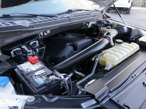 Used 2020 Ford F150 Lariat image 47