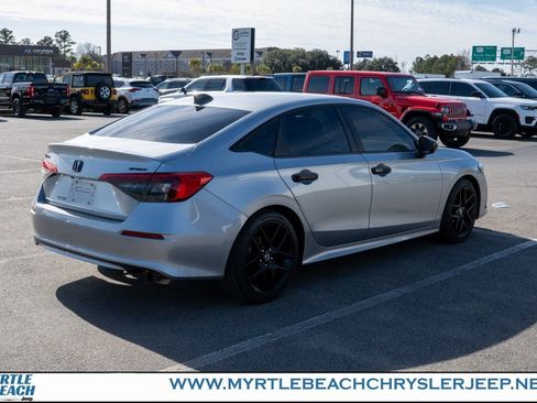 Used 2022 Honda Civic Sport image 6