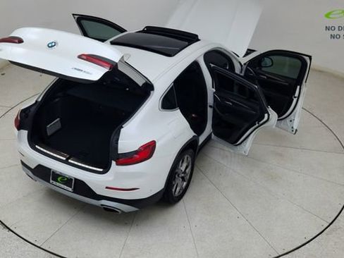 Used 2025 BMW X4 xDrive30i AWD/4WD image 86