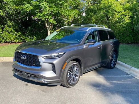 Used 2022 INFINITI QX60 Sensory w/ Cargo Package AWD/4WD image 3